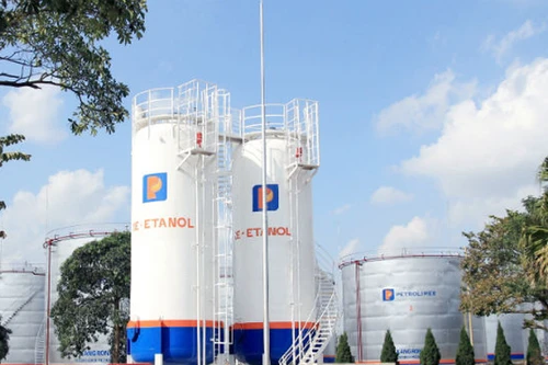 Hà Nội: Tiêu thụ xăng E5 vẫn dè dặt