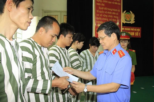 Hà Nội: 145 phạm nhân được giảm án trong dịp 30-4 