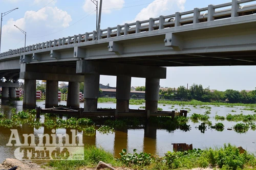 Cãi vã với cha, nữ sinh bất ngờ nhảy cầu tự tử