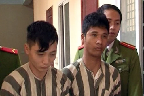 Hai đối tượng hiếp dâm thiếu nữ sa lưới