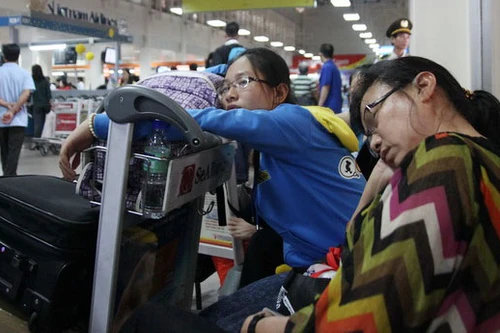 "Giá bát mỳ tôm ở sân bay bộ trưởng cũng phải giải quyết, vậy Cục hàng không làm gì?"