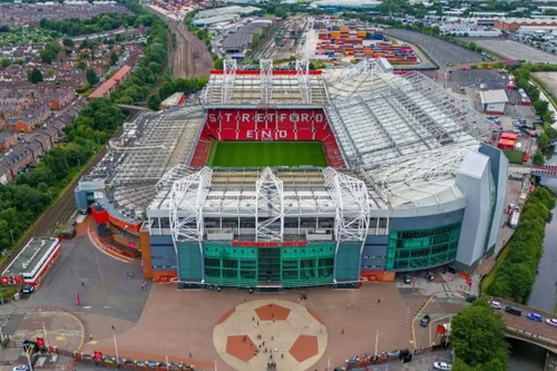 Sân Old Trafford của MU sắp bị thay thế