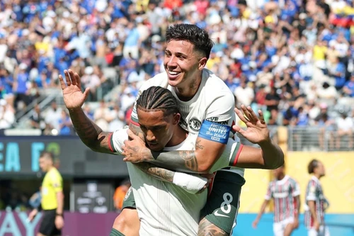 Tân binh "1 tuần" rực sáng đưa Chelsea vào chung kết