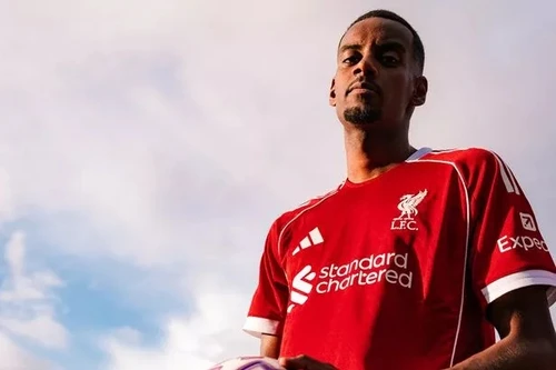 Top 10 'bom tấn' đắt giá nhất hè 2025: Ngoại hạng Anh thống trị