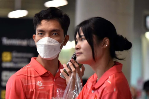 Bích Tuyền cùng tuyển bóng chuyền nữ Việt Nam sang Thái Lan săn 'vàng'