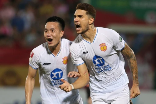 Tiền vệ Hendrio cập bến đội bóng nào sau khi rời Nam Định?