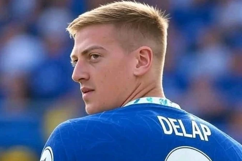 Tiền đạo tân binh Chelsea dũng cảm chọn 'số áo bị nguyền rủa'