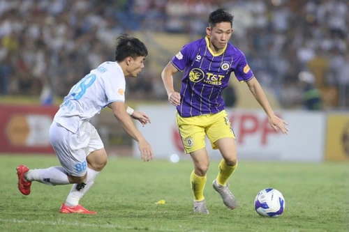 Hà Nội FC thua đậm Nam Định: Cái tát đau cho mộng vô địch