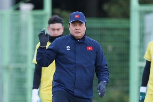 Huyền thoại bóng đá Hàn Quốc chia tay ĐT Việt Nam