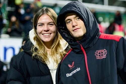 Chị gái ngôi sao Florian Wirtz sang Việt Nam trổ tài