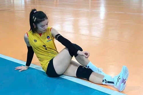 'Chân dài' 19 tuổi cuốn hút của bóng chuyền Việt Nam