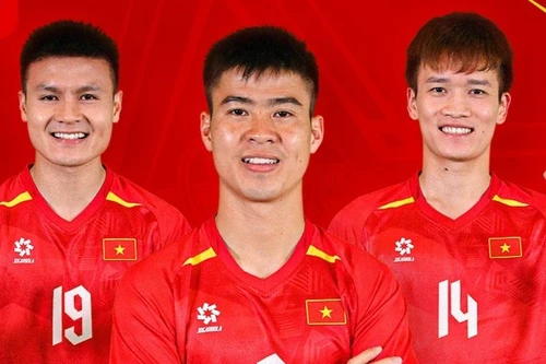 Lộ diện 3 tuyển thủ Việt Nam khoác áo đội ngôi sao Đông Nam Á đấu Man Utd