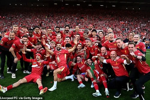 Không phải may mắn: 7 lý do Liverpool chinh phục nước Anh