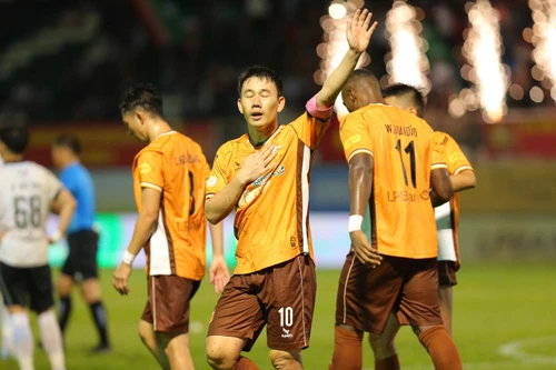 HAGL của bầu Đức chính thức trụ hạng thành công