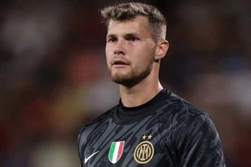 Thủ môn Inter Milan gây tai nạn chết người