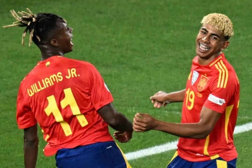 Tây Ban Nha vào chung kết Nations League sau bữa tiệc bàn thắng với Pháp