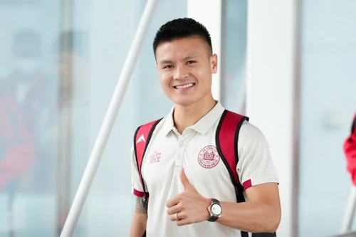 Quang Hải trở lại thi đấu sân cỏ nhân tạo ở Philippines sau chưa đầy 1 tháng