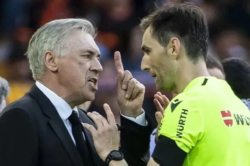 Sợ thua Barca ở chung kết, Real Madrid đòi đổi trọng tài