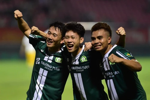 Đội bóng của Công Phượng dẫn đầu giải hạng Nhất