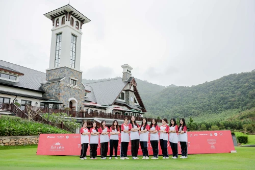 Golf chạm học đường: Dự án “From School to Green” truyền cảm hứng phát triển bền vững