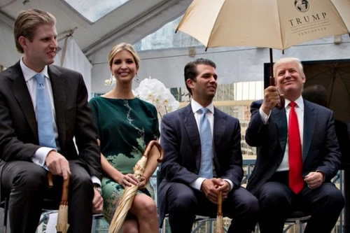 "Ái nữ" của Tổng thống Trump cáo buộc giới chức bang New York "vụ lợi chính trị"