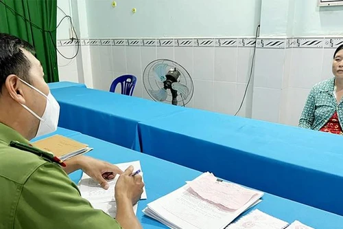 [Tin nhanh tối 21-1-2022] Con dâu trộm nữ trang vàng của mẹ chồng