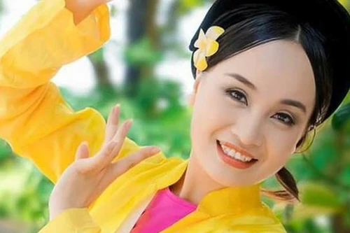 [ẢNH] Bất ngờ trước cuộc sống của những nghệ sĩ lừng danh làng chèo Việt Nam