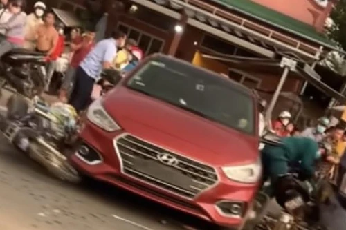 [Tin nhanh sáng 13-8-2022] Tai nạn liên hoàn giữa nhiều ôtô và xe máy trên quốc lộ 1