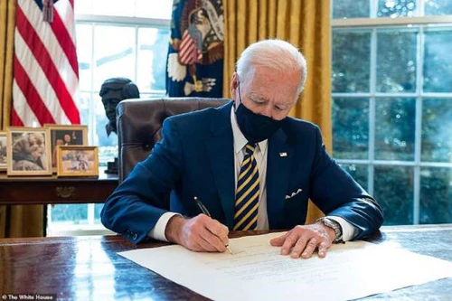 Tham vọng lớn trong tiêm ngừa vắc-xin cho người dân Mỹ của Tổng thống Joe Biden
