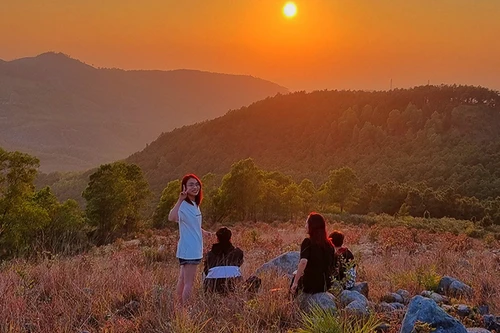 Người trẻ 'độc thân nhưng không cô đơn' trong ngày Lễ tình nhân 