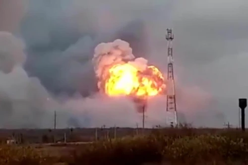 Nga: Nổ lớn rung chuyển căn cứ quân sự, hàng nghìn người phải đi sơ tán