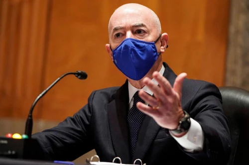 Mỹ đóng cửa hai nhà tù bị cáo buộc ngược đãi tù nhân là người nhập cư