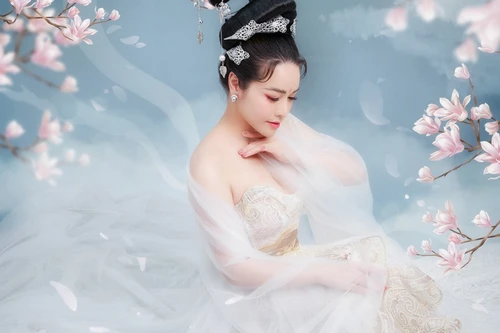  [ẢNH] Sao Việt ‘thi nhau’ hoá chị Hằng đẹp lung linh đón Trung thu 