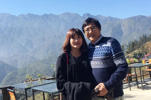 [ẢNH] Hé lộ cuộc sống hôn nhân của NSND Trọng Trinh với người vợ trẻ kém 16 tuổi