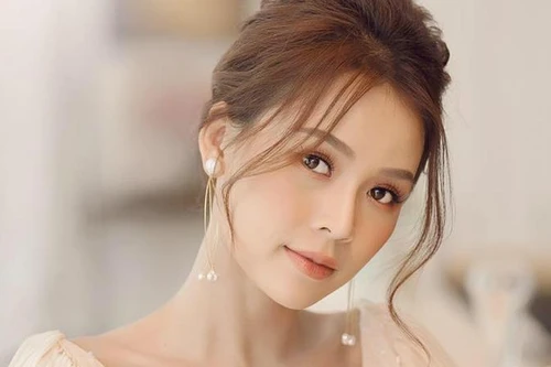 [ẢNH] Bất ngờ trước khối tài sản ‘khủng’ của hot girl Sam ở tuổi 30