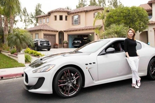 [ẢNH] Bất ngờ trước khối tài sản ‘khủng’ của ‘búp bê’ Thanh Thảo