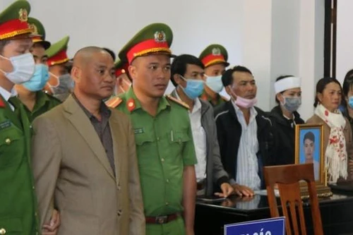 [Tin nhanh tối 8-1-2021]Vụ giết người để trục lợi bảo hiểm: Tử hình cựu Bí thư xã Liên Hà