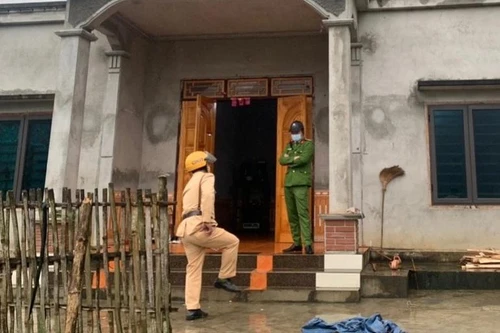 [Tin nhanh sáng 7-3-2022] Bắt khẩn cấp kẻ dùng dao sát hại con trai rồi chém vợ nhập viện