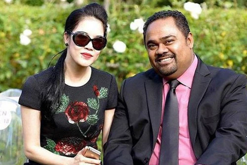 [ẢNH] Cuộc sống hạnh phúc, không màng đám cưới của ca sĩ Thu Phương và Dũng Taylor