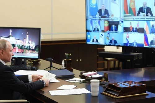 Nga bác tin Tổng thống Putin giấu mình trong hầm ở Sochi để tránh Covid 19