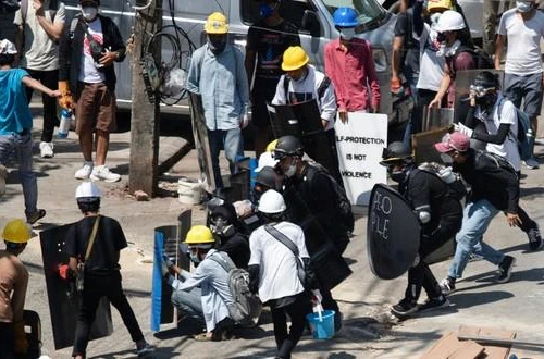 Mỹ ngăn chặn quân đội Myanmar tiếp cận khoản ngân sách 1 tỷ USD 