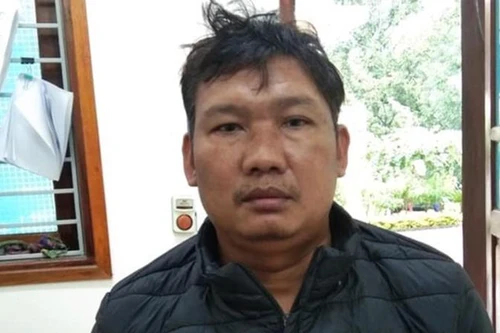 [Tin nhanh tối 15-10-2021] Cần tiền chữa bệnh, bố gọi người bán con gái 13 tuổi sang Trung Quốc