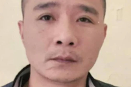 [Tin nhanh sáng 25-1-2021] Con trai dọa nổ bình gas để ép bố đưa 700 triệu đồng