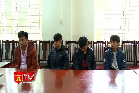 Bắt giữ nhóm đối tượng "nổ"là công an để lừa đảo chiếm đoạt tài sản