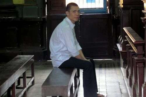 Bị chồng hạ sát vì không quay về chung sống