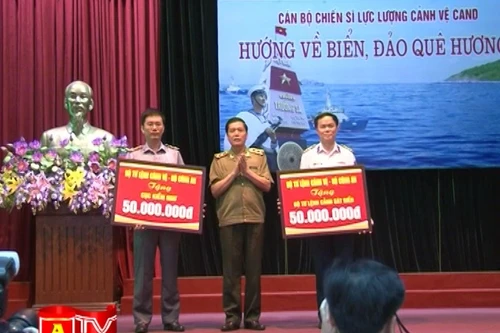 Bộ Tư lệnh Cảnh vệ tổ chức nói chuyện về biển Đông