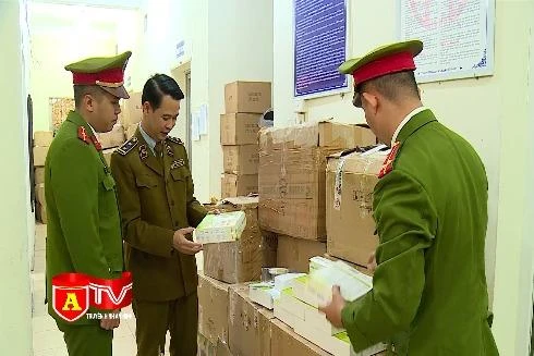 Phát hiện số lượng lớn nhiệt kế điện tử không hoá đơn chứng từ