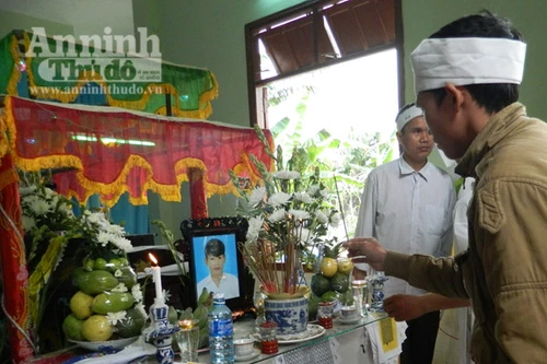 Nam sinh lớp 10 tử vong sau khi cứu sống 2 bạn khỏi hố nước sâu