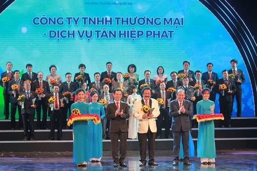 Lễ Công bố sản phẩm đạt Thương hiệu quốc gia Việt Nam năm 2020