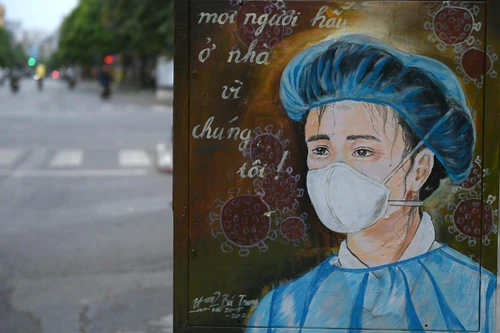 Thông điệp phòng chống Covid-19 qua những... bốt điện